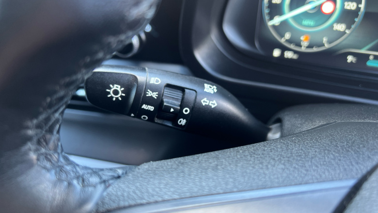 Hyundai BAYON 1.0 TGDi 48V MHEV Premium 5dr DCT Petrol Hatchback